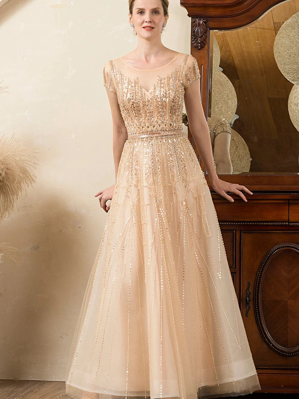 Elegant Long Gown with Sequins and Beads Classic Short Sleeve Mother of the Bride Dress.